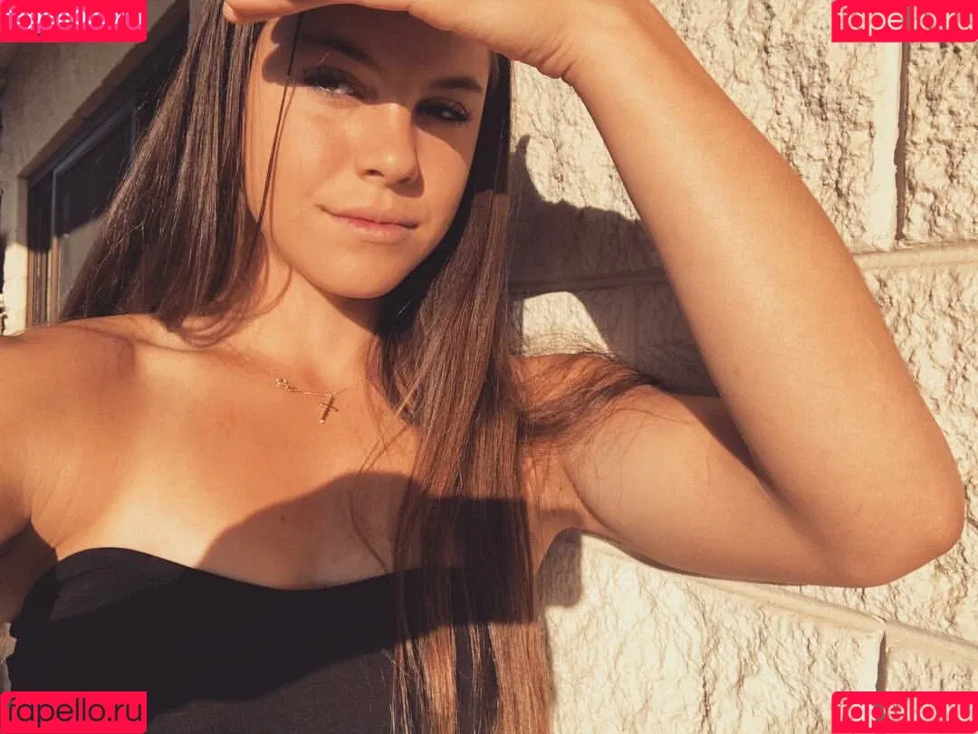 Desi Johnson Onlyfans Photo Gallery 