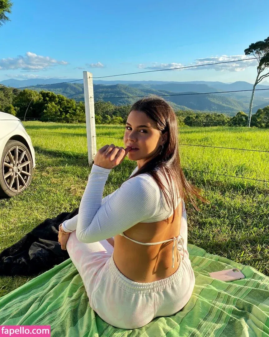 Desi Johnson Onlyfans Photo Gallery 