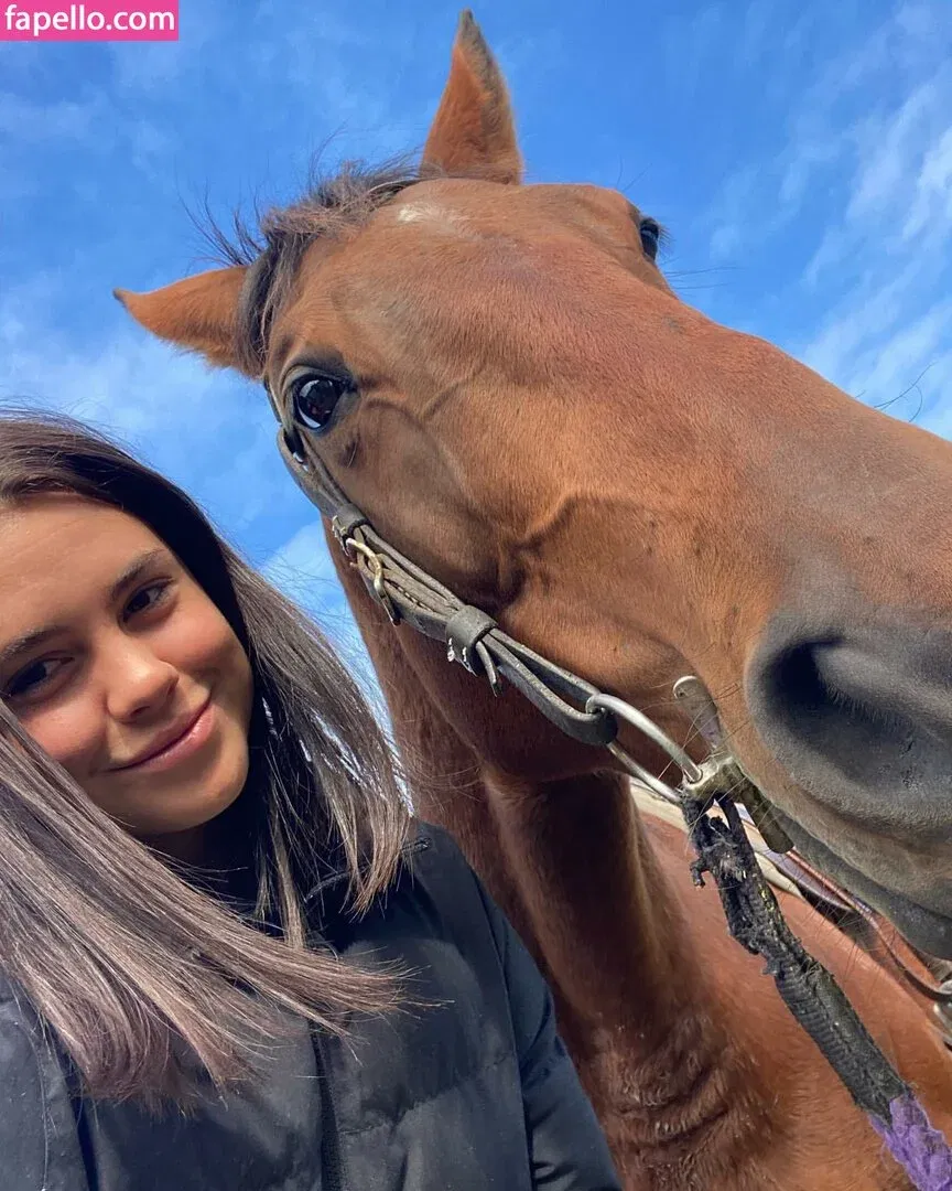 Desi Johnson Onlyfans Photo Gallery 