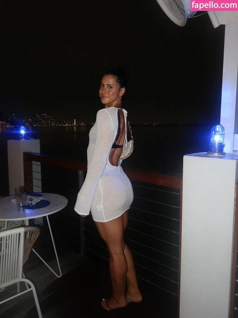 Desi Johnson Onlyfans Photo Gallery 