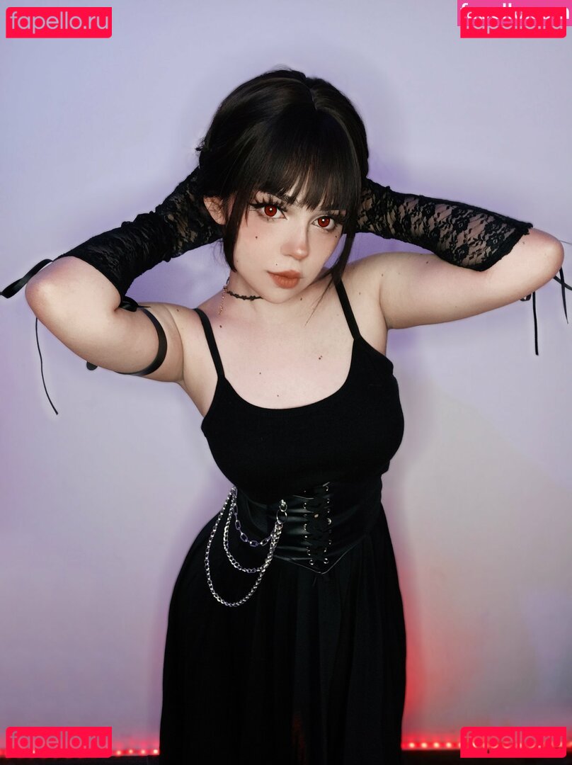 Melowo / Melowo.owo / karynarodriguez Onlyfans Photo Gallery 