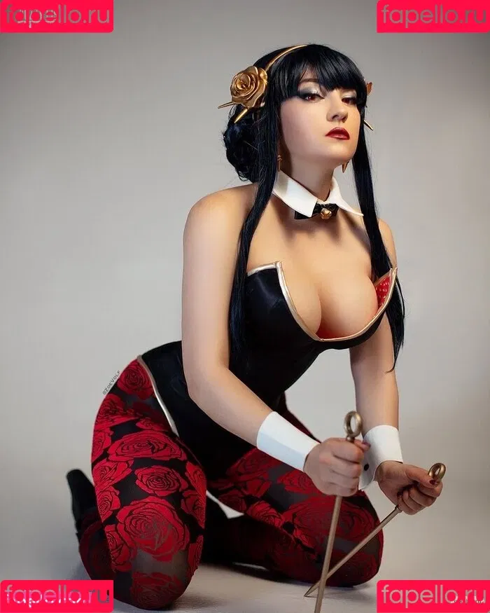 Zoe Volf Cosplay Onlyfans Photo Gallery 