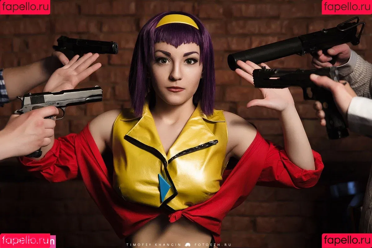 Zoe Volf Cosplay Onlyfans Photo Gallery 