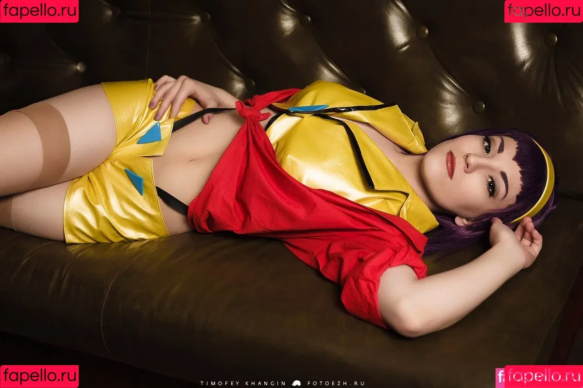 Zoe Volf Cosplay Onlyfans Photo Gallery 