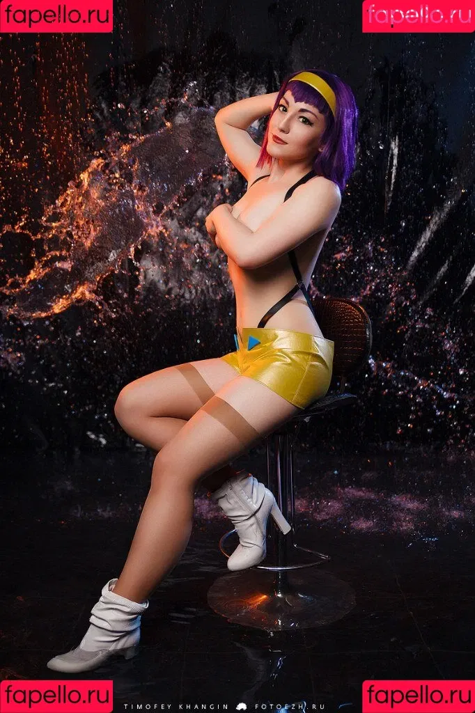 Zoe Volf Cosplay Onlyfans Photo Gallery 