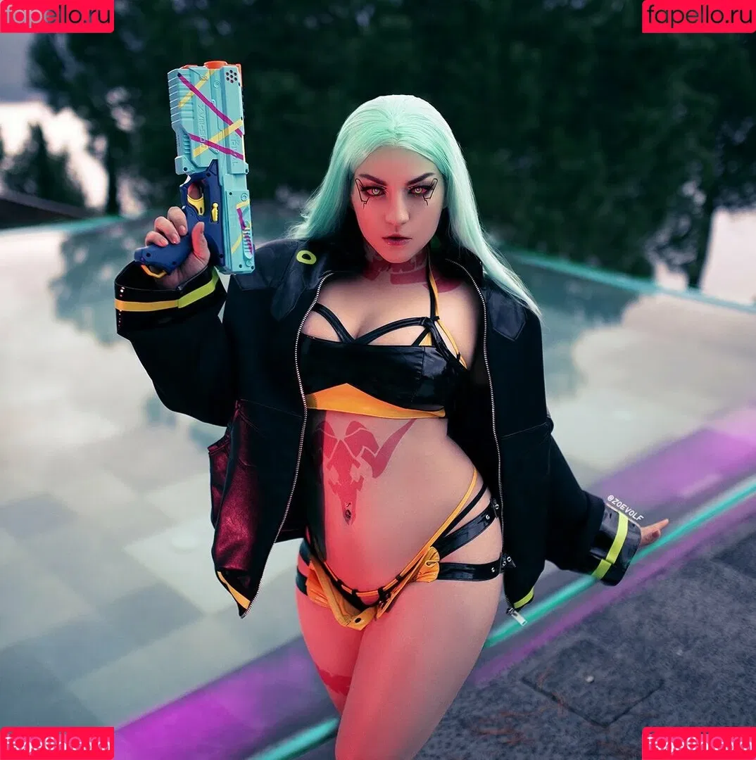 Zoe Volf Cosplay Onlyfans Photo Gallery 