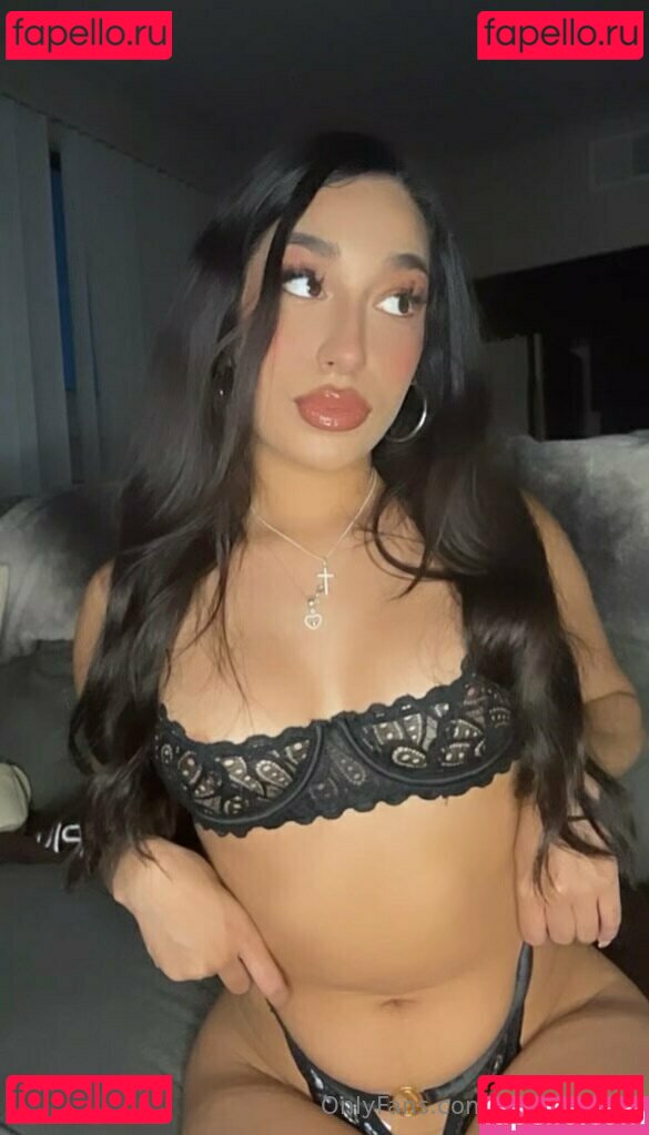 ijustine / ijustneedee Onlyfans Photo Gallery 