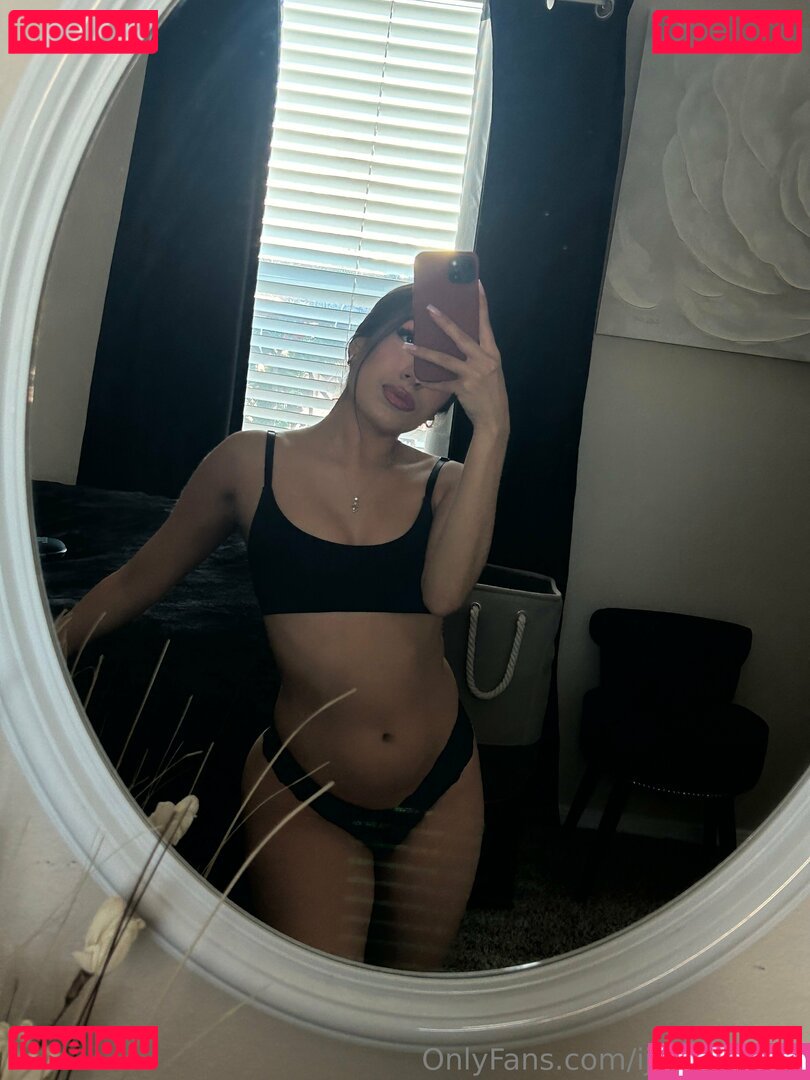 ijustine / ijustneedee Onlyfans Photo Gallery 