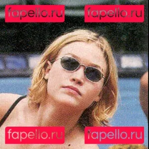 Julia Stiles Onlyfans Photo Gallery 