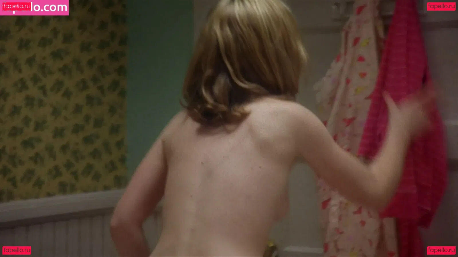 Julia Stiles Onlyfans Photo Gallery 