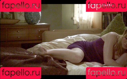 Julia Stiles Onlyfans Photo Gallery 