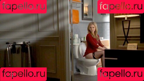 Julia Stiles Onlyfans Photo Gallery 