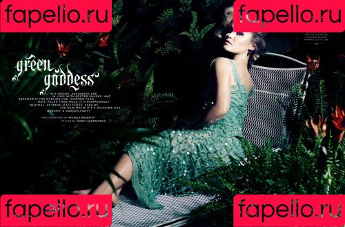 Julia Stiles Onlyfans Photo Gallery 