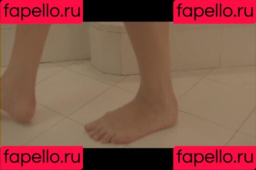 Julia Stiles Onlyfans Photo Gallery 