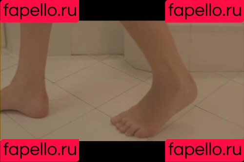 Julia Stiles Onlyfans Photo Gallery 