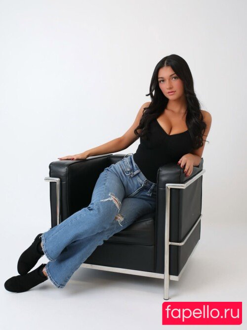 Gianna Jalal Nude Onlyfans Photo 15
