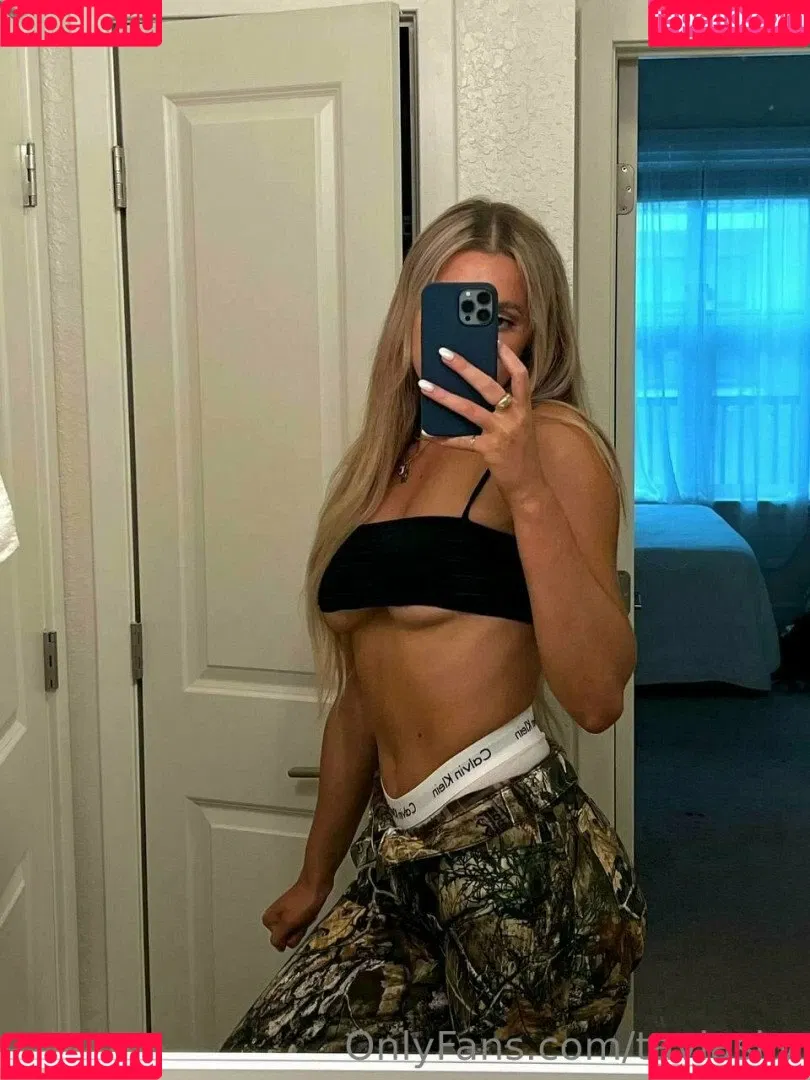 Tavia Sky Onlyfans Photo Gallery 