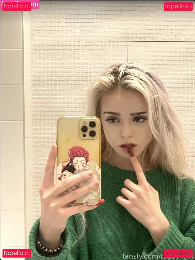 hhades_girl Onlyfans Photo Gallery 