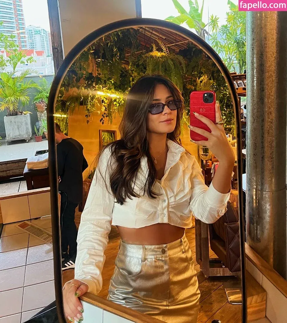 Giullia Buscacio Onlyfans Photo Gallery 