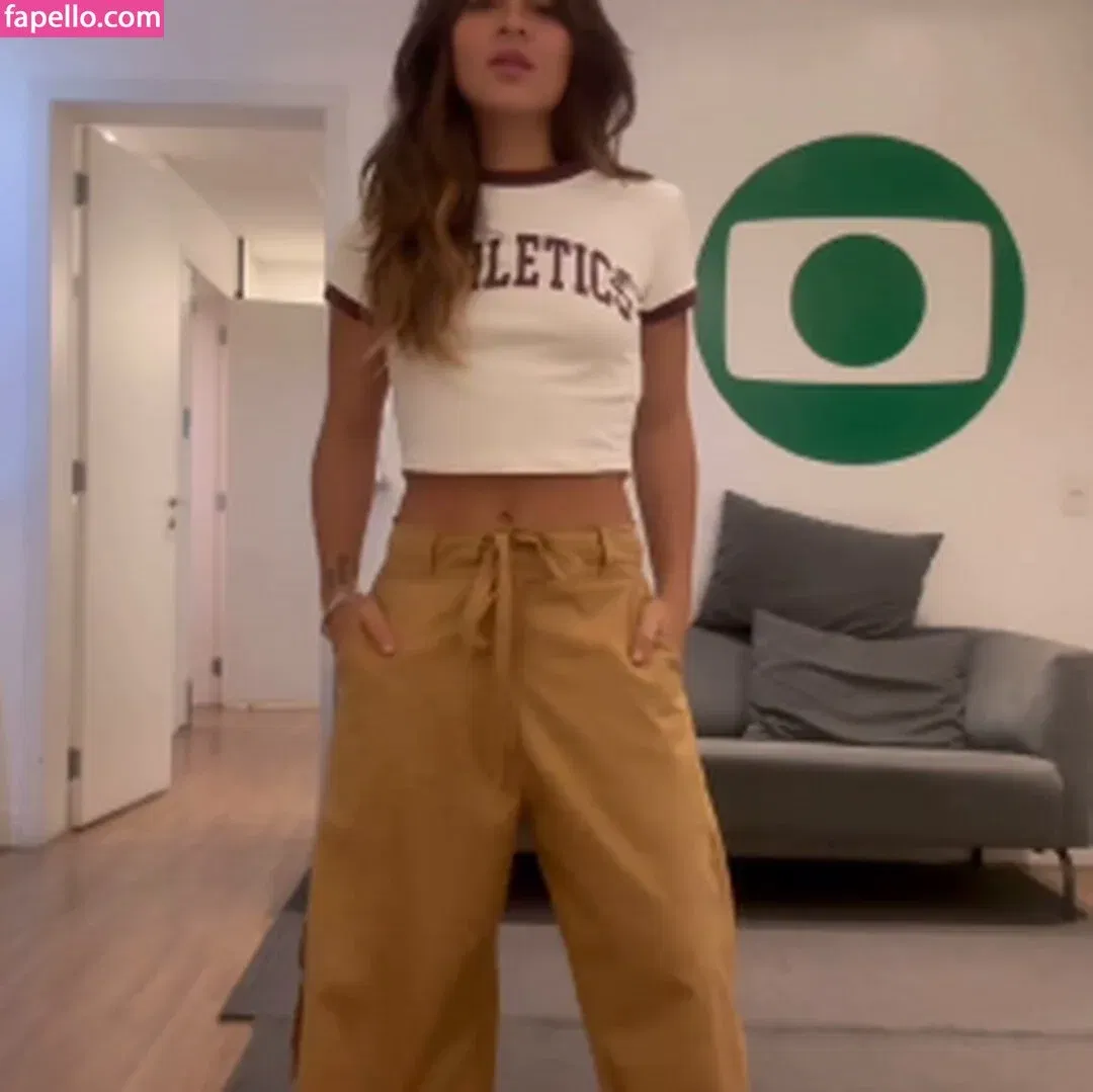 Giullia Buscacio Onlyfans Photo Gallery 