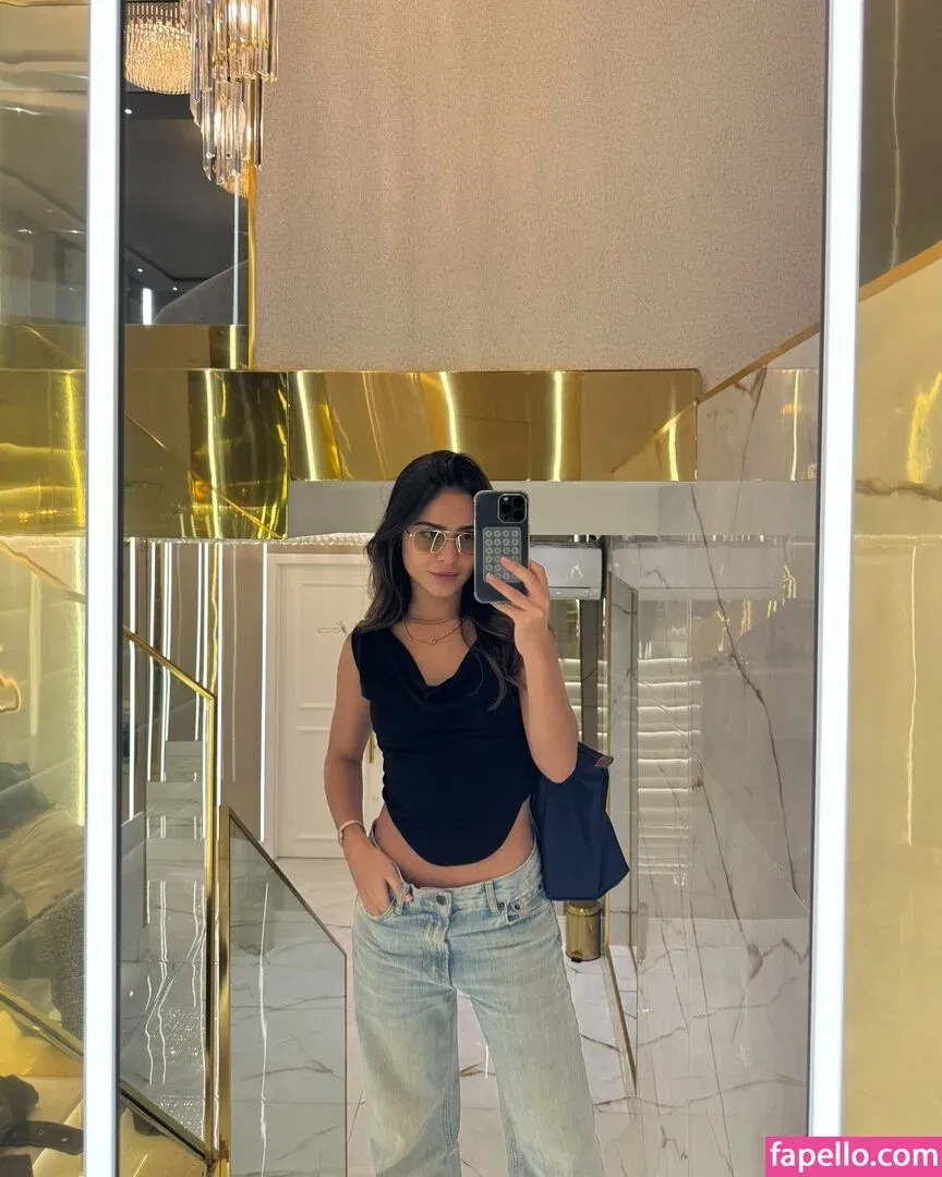 Giullia Buscacio Onlyfans Photo Gallery 