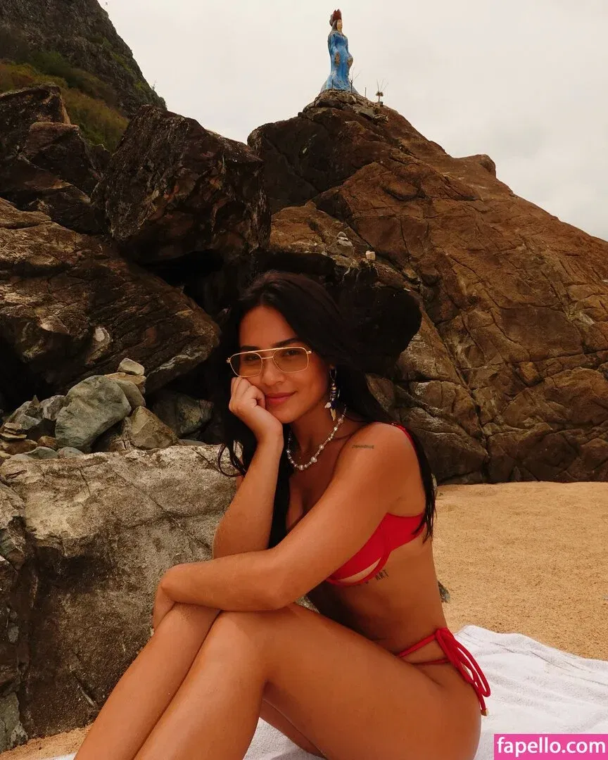 Giullia Buscacio Onlyfans Photo Gallery 