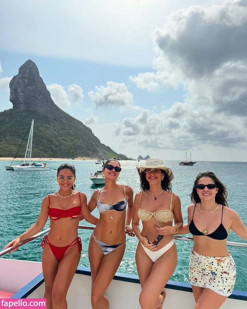 Giullia Buscacio Onlyfans Photo Gallery 