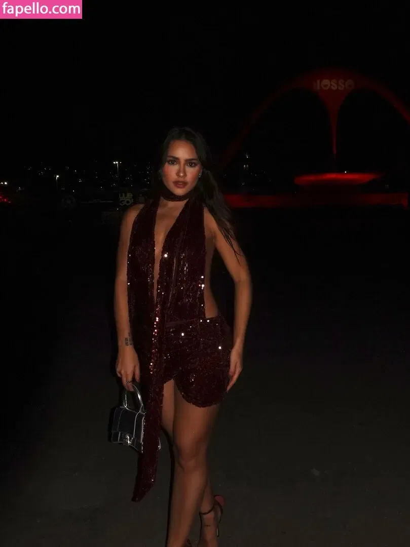 Giullia Buscacio Onlyfans Photo Gallery 