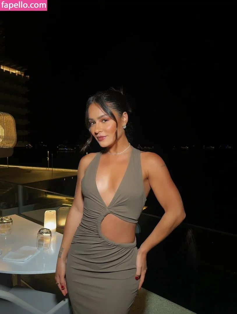 Giullia Buscacio Onlyfans Photo Gallery 