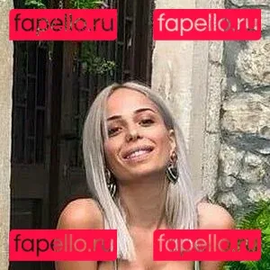 Merve Sanay Onlyfans Photo Gallery 