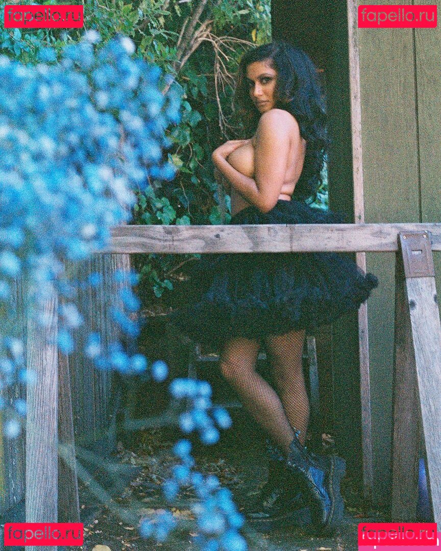 Devi / devithemodel / googlymonstor / itsdevi Onlyfans Photo Gallery 