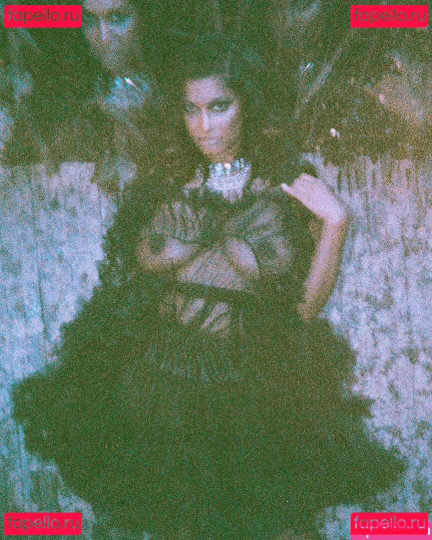 Devi / devithemodel / googlymonstor / itsdevi Onlyfans Photo Gallery 