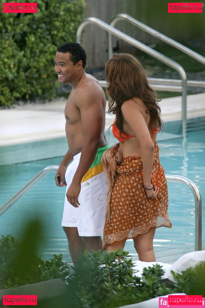 Tyra Banks Onlyfans Photo Gallery 