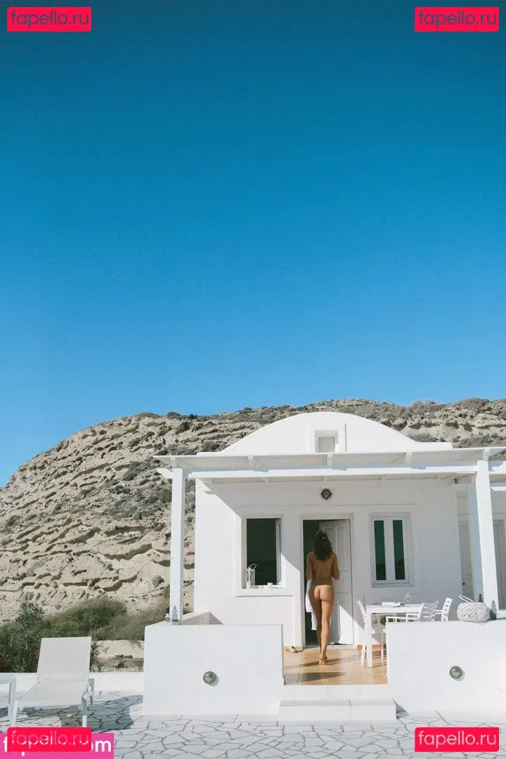 Roxanna June Onlyfans Photo Gallery 