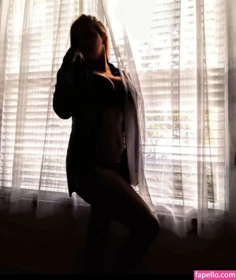 Tnbaecker Onlyfans Photo Gallery 