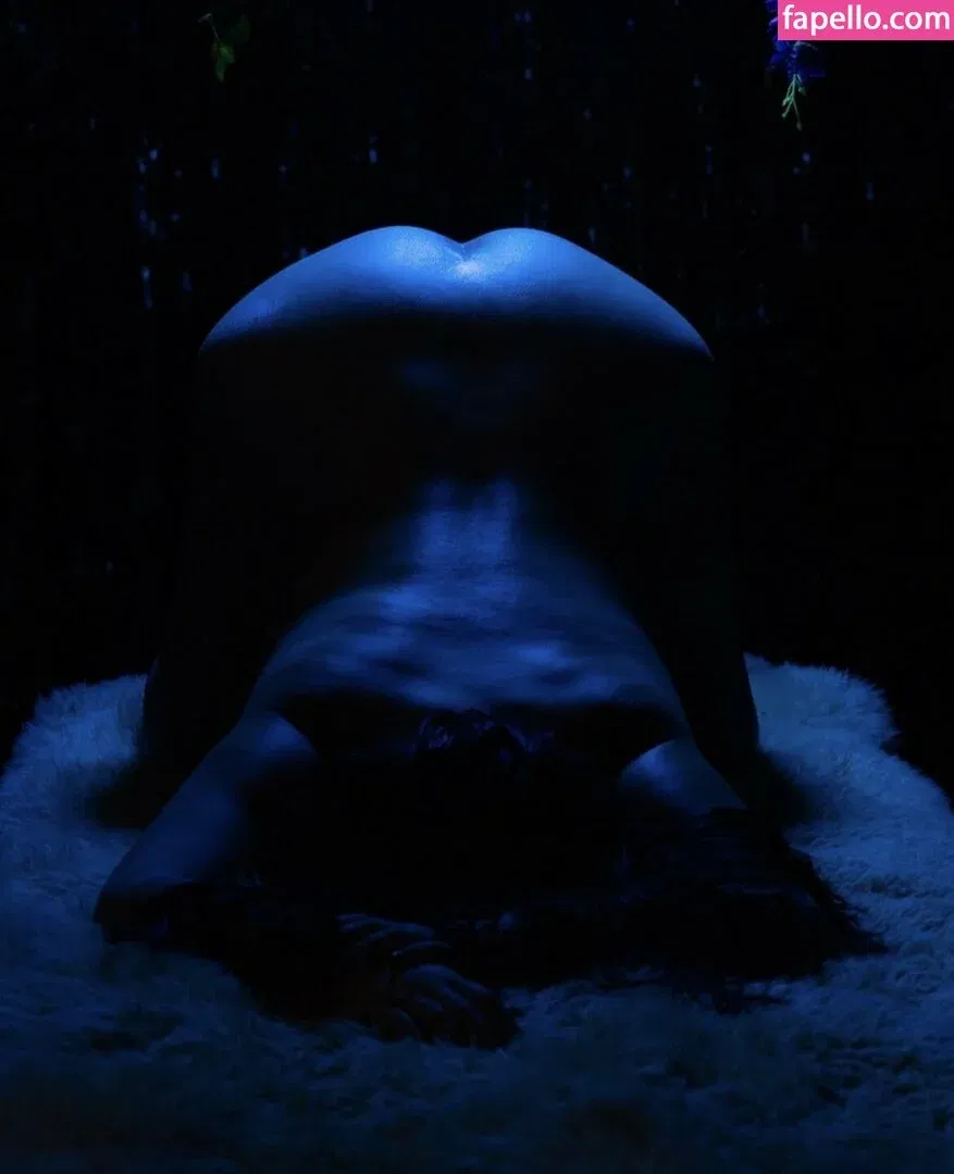 Tnbaecker Onlyfans Photo Gallery 