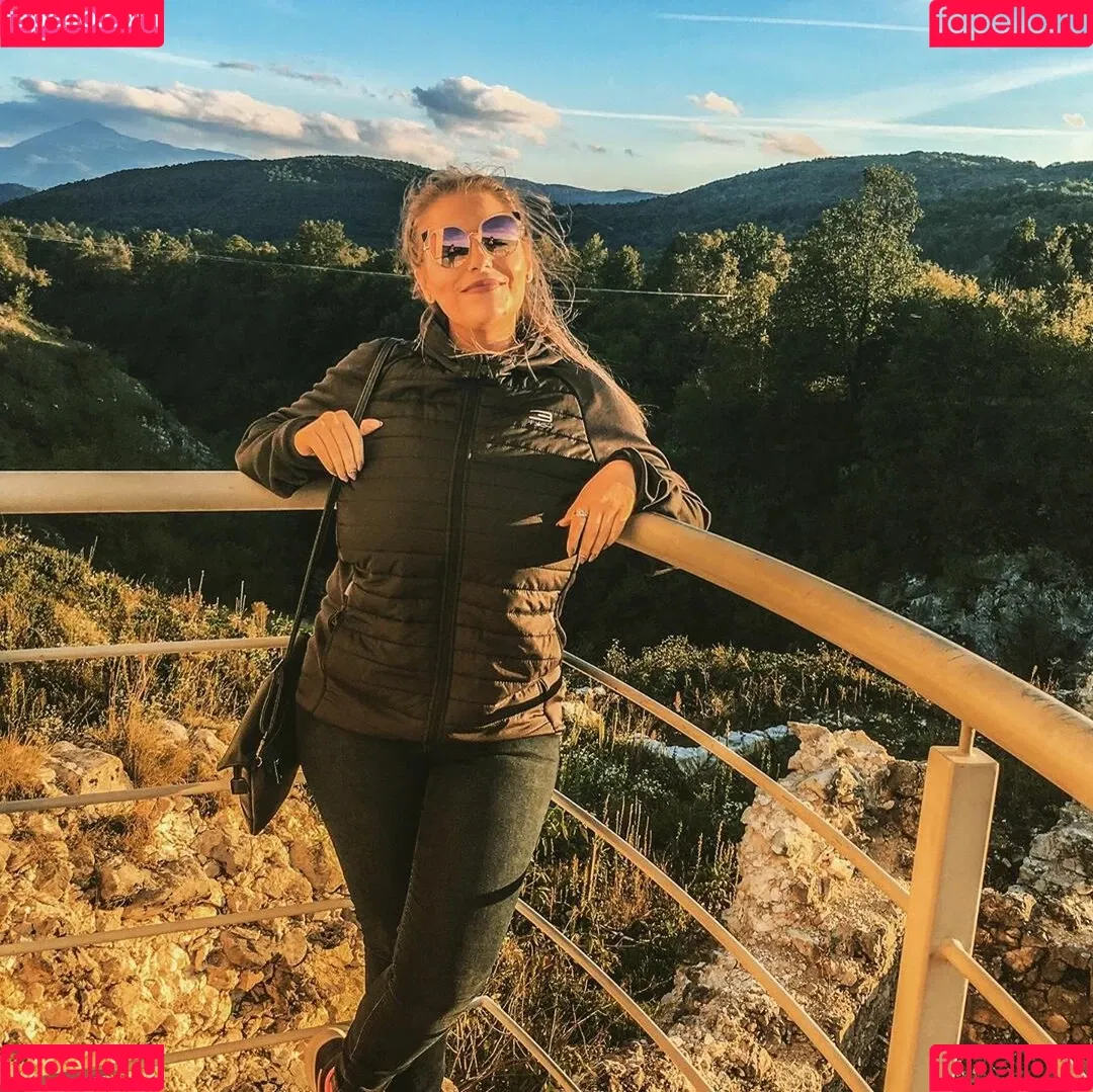 Stella Vulcheva Onlyfans Photo Gallery 