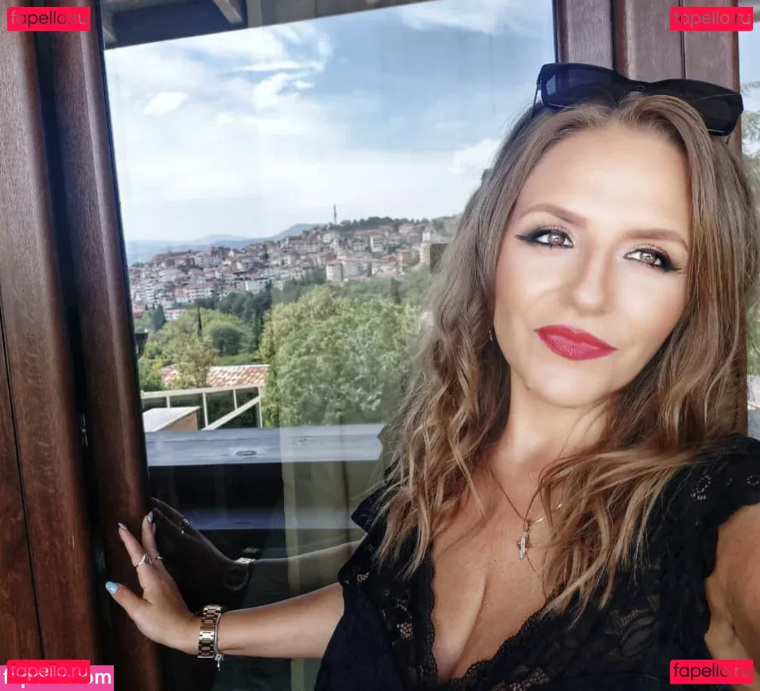 Stella Vulcheva Onlyfans Photo Gallery 