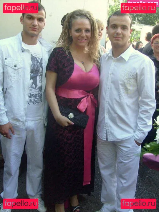 Stella Vulcheva Onlyfans Photo Gallery 