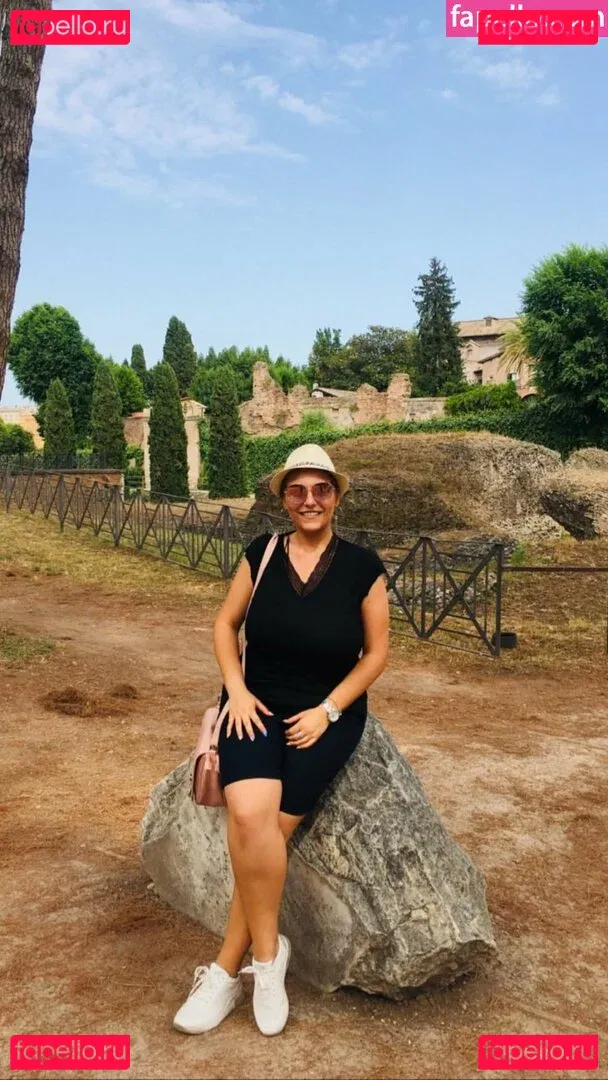 Stella Vulcheva Onlyfans Photo Gallery 