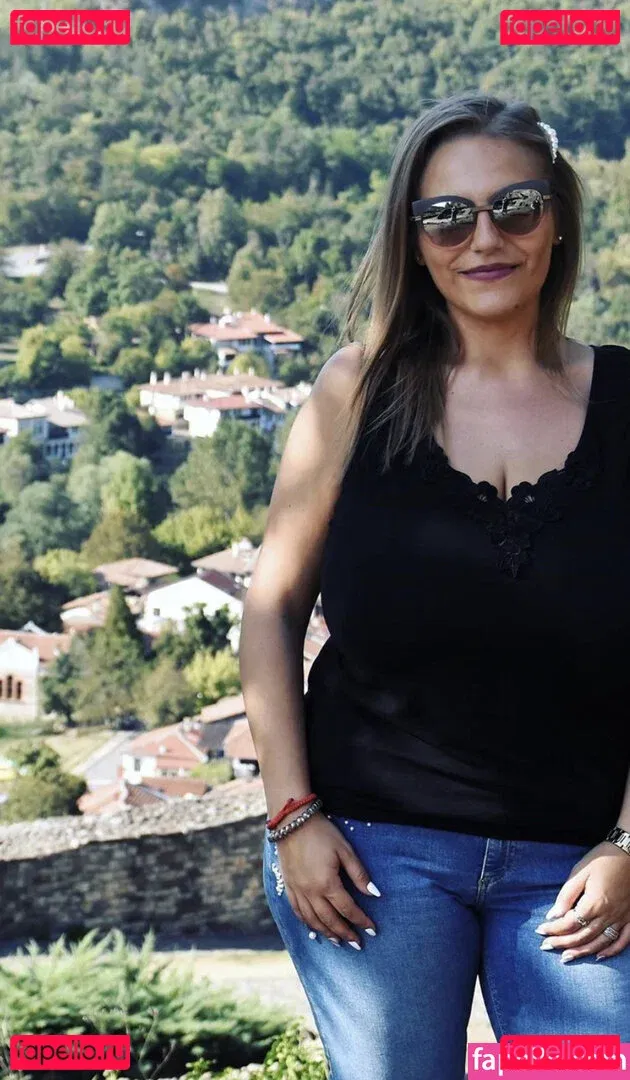 Stella Vulcheva Onlyfans Photo Gallery 