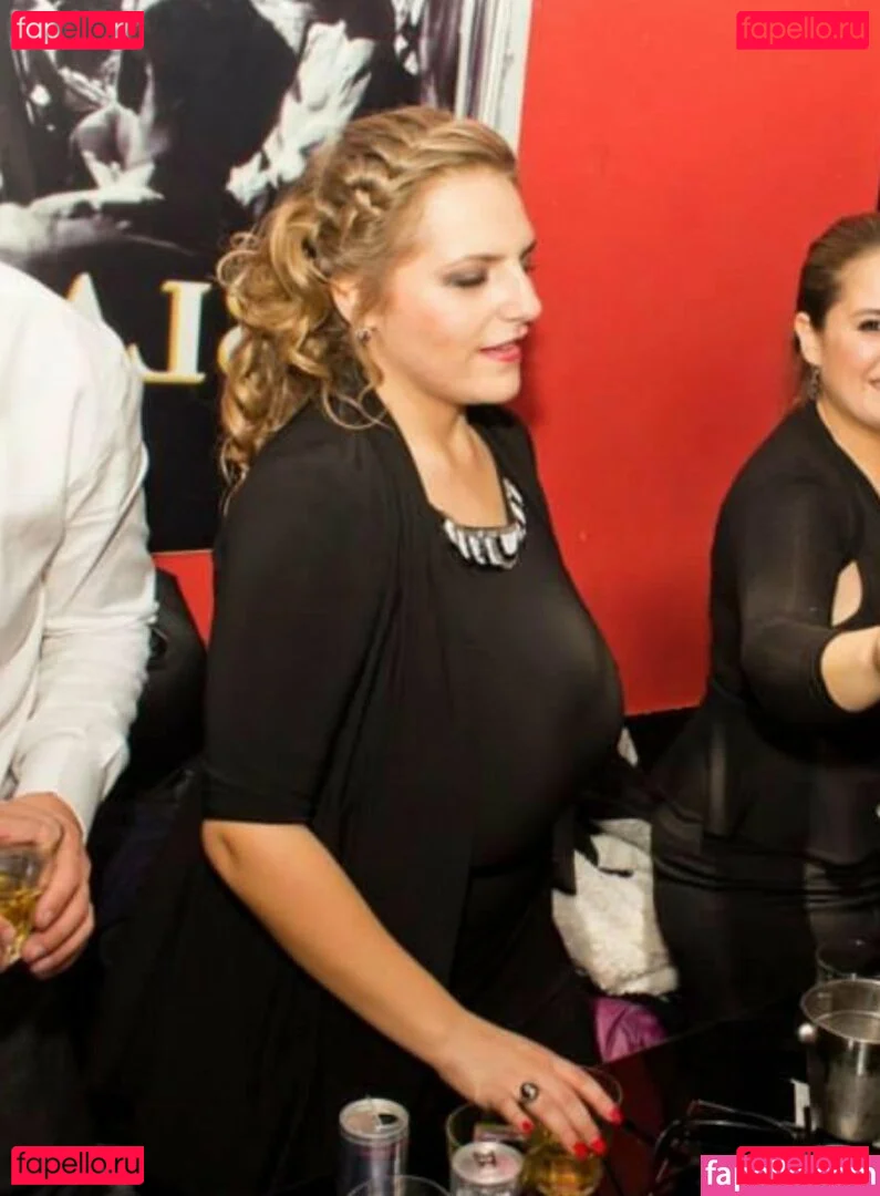 Stella Vulcheva Onlyfans Photo Gallery 