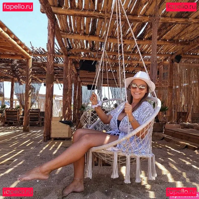 Stella Vulcheva Onlyfans Photo Gallery 