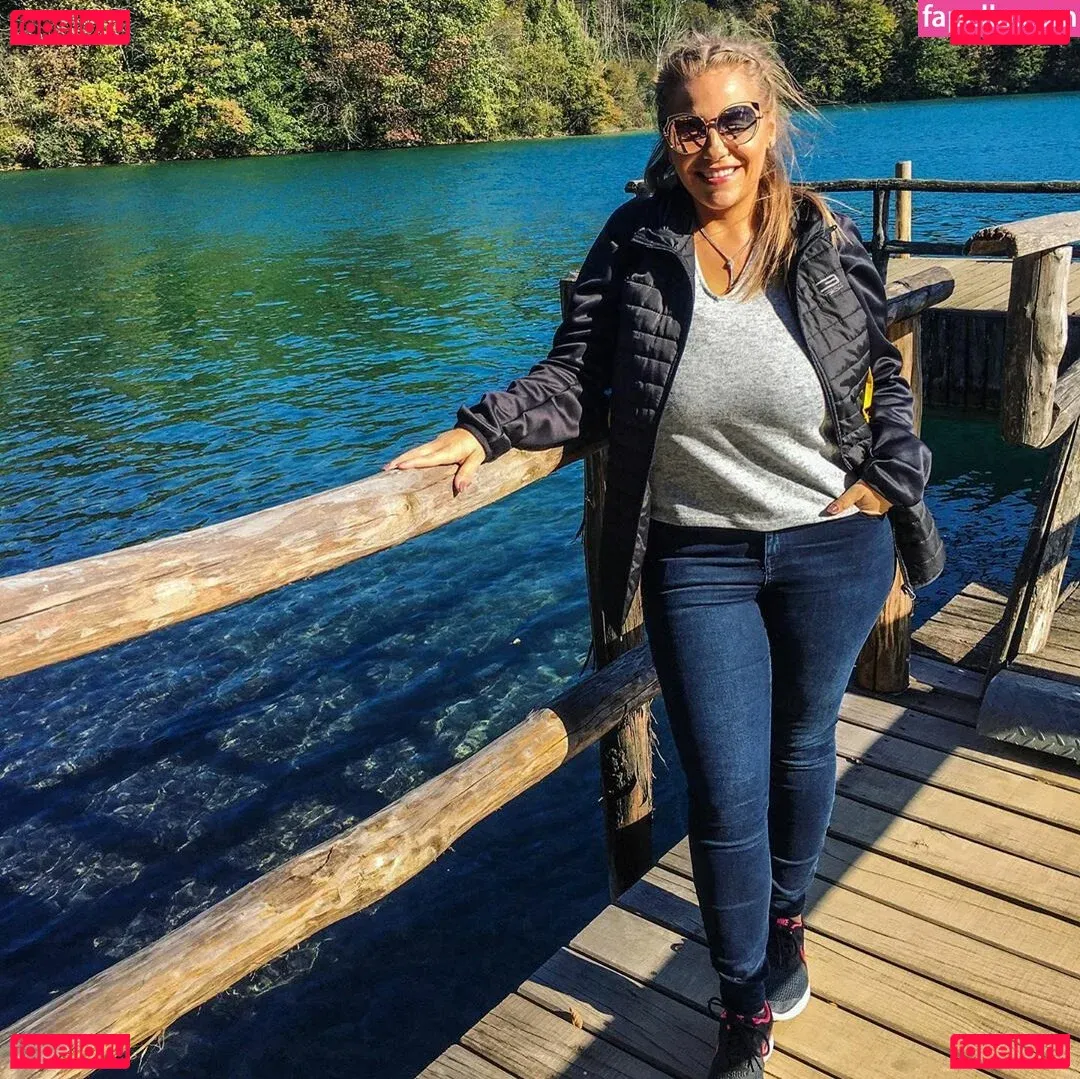 Stella Vulcheva Onlyfans Photo Gallery 