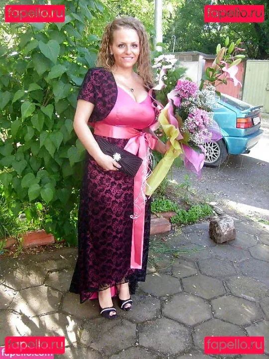 Stella Vulcheva Onlyfans Photo Gallery 