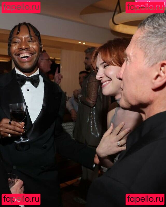 Hari Nef / harinef / nefisa Onlyfans Photo Gallery 