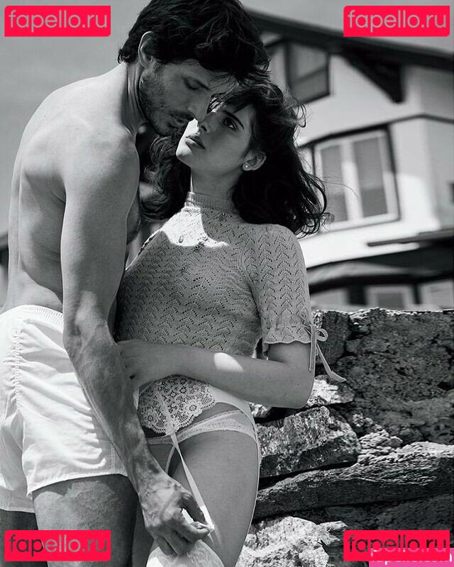 Hari Nef / harinef / nefisa Onlyfans Photo Gallery 