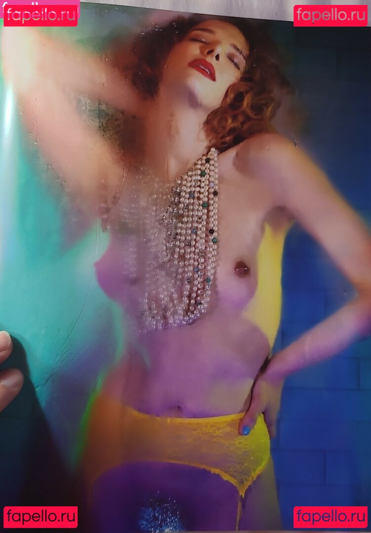 Hari Nef / harinef / nefisa Onlyfans Photo Gallery 