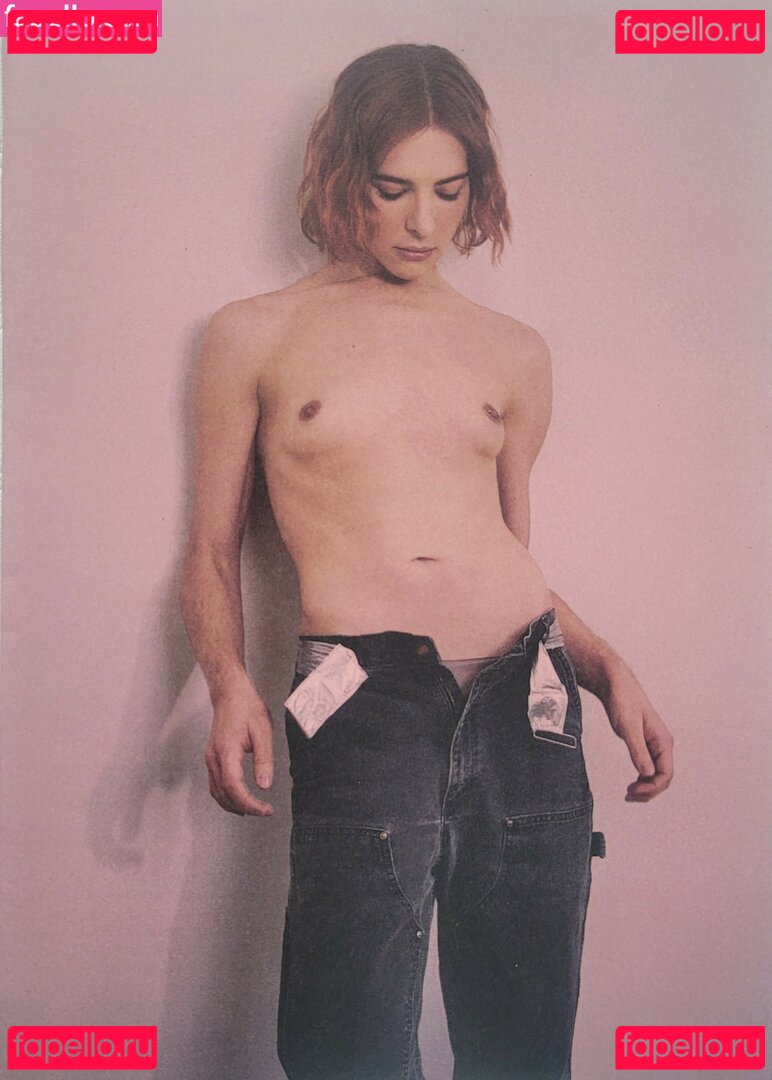 Hari Nef / harinef / nefisa Onlyfans Photo Gallery 