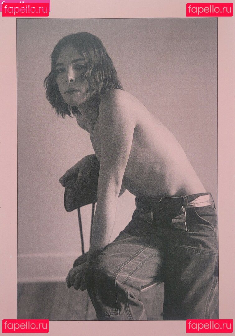 Hari Nef / harinef / nefisa Onlyfans Photo Gallery 